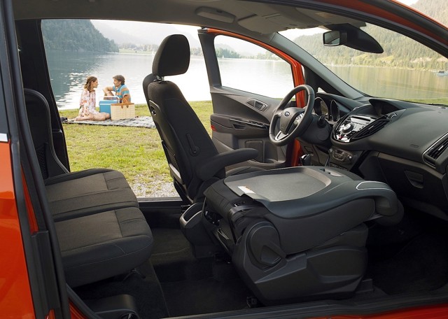 Ford B-Max photo 38