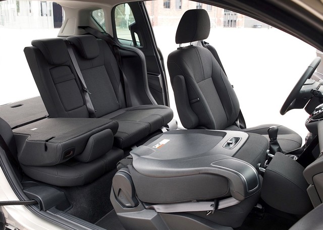Ford B-Max photo 41