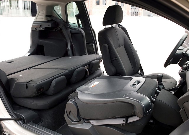 Ford B-Max photo 43