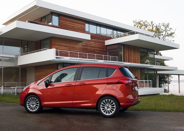 Ford B-Max photo 13
