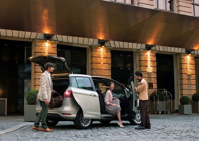 Ford B-Max photo 17