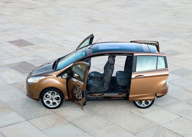 Ford B-Max photo 26