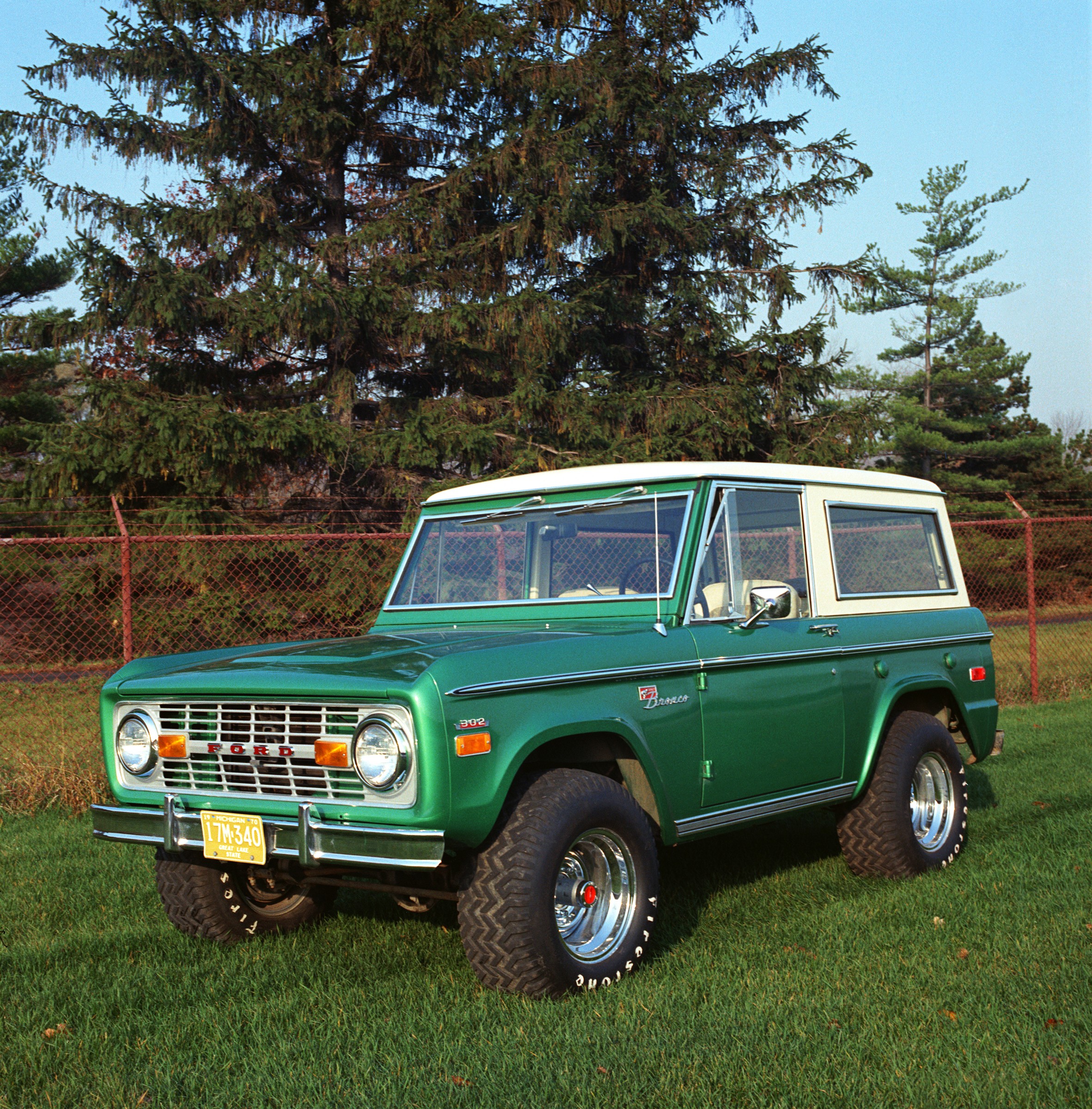 Ford Bronco photo 19