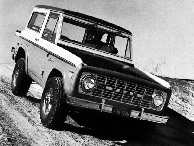 Ford Bronco photo 21