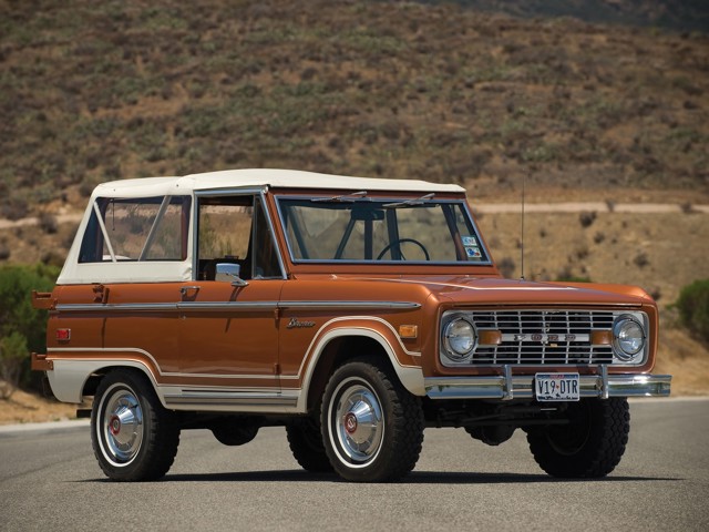 Ford Bronco photo 3