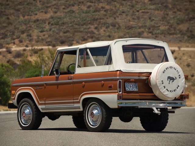 Ford Bronco photo 4