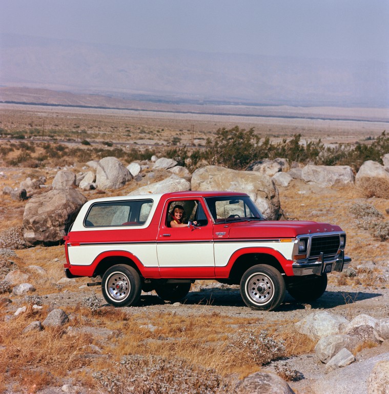 Ford Bronco photo 5