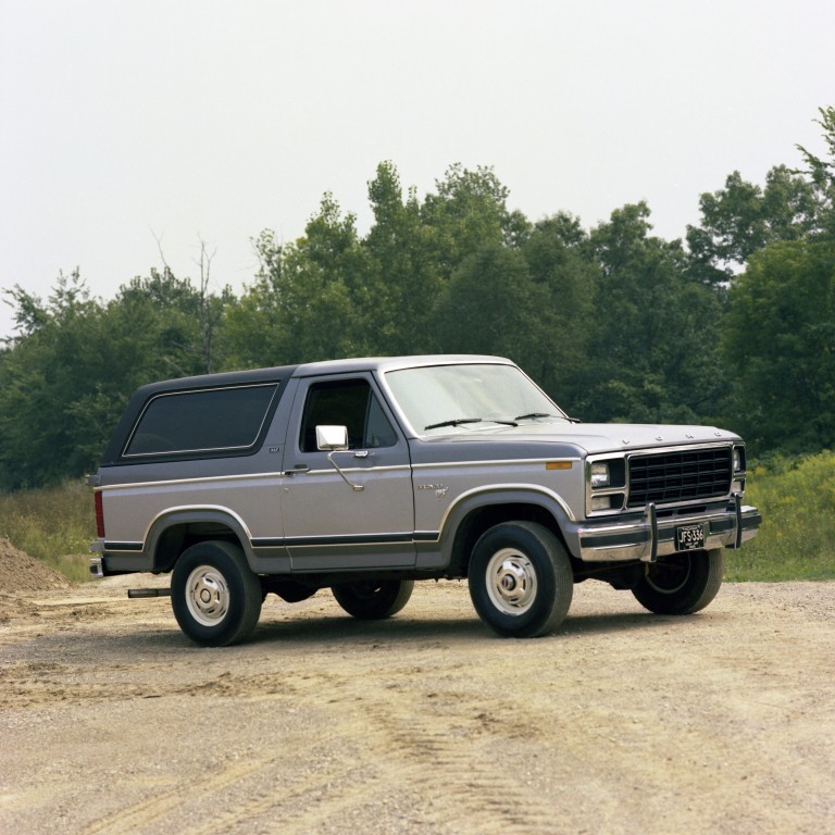Ford Bronco photo 4