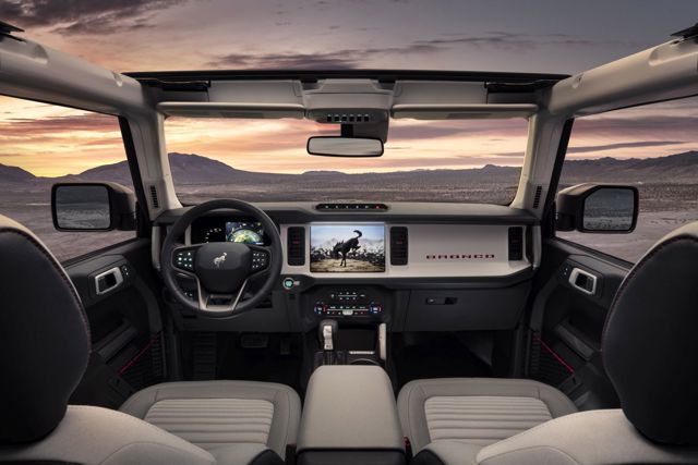 Ford Bronco photo 44