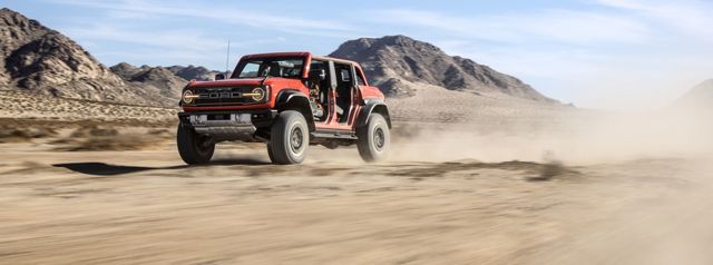 Ford Bronco foto 3