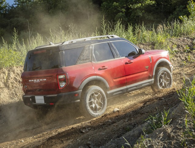 Ford Bronco photo 7