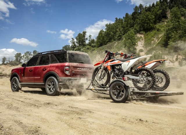 Ford Bronco photo 11