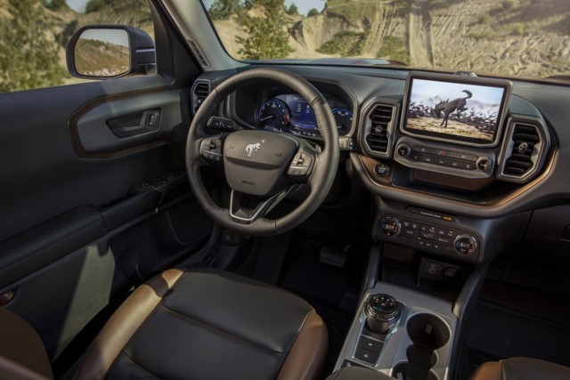 Ford Bronco photo 25