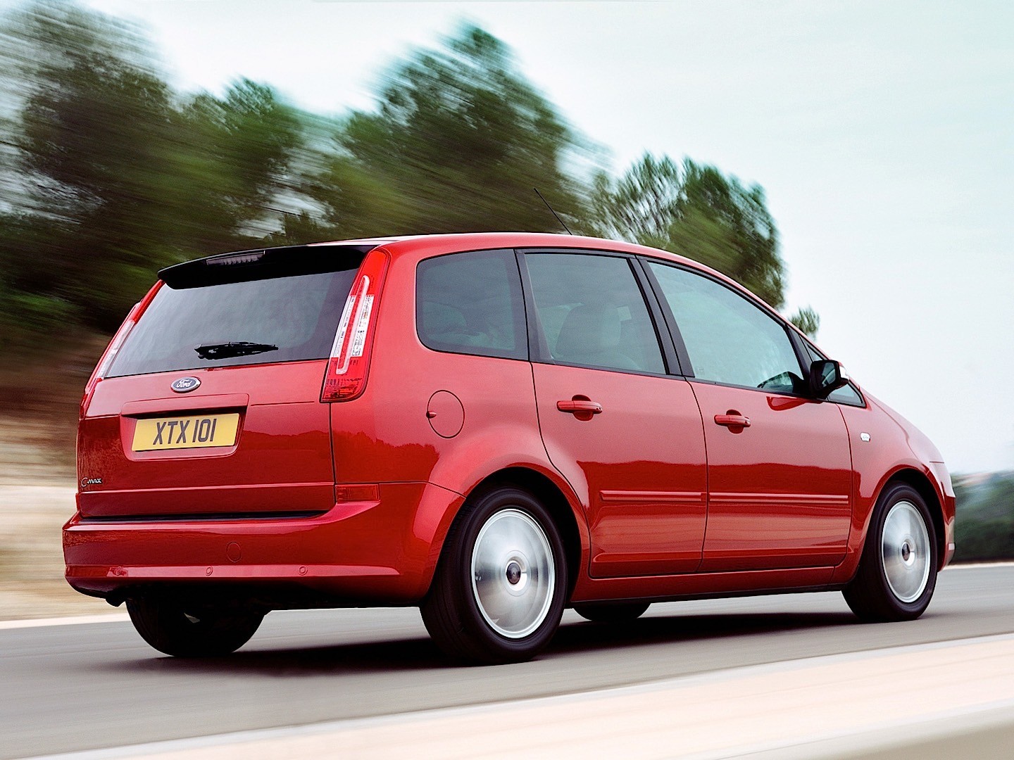 Ford C-Max photo 24