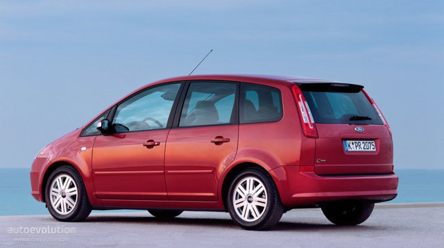 Ford C-Max photo 7