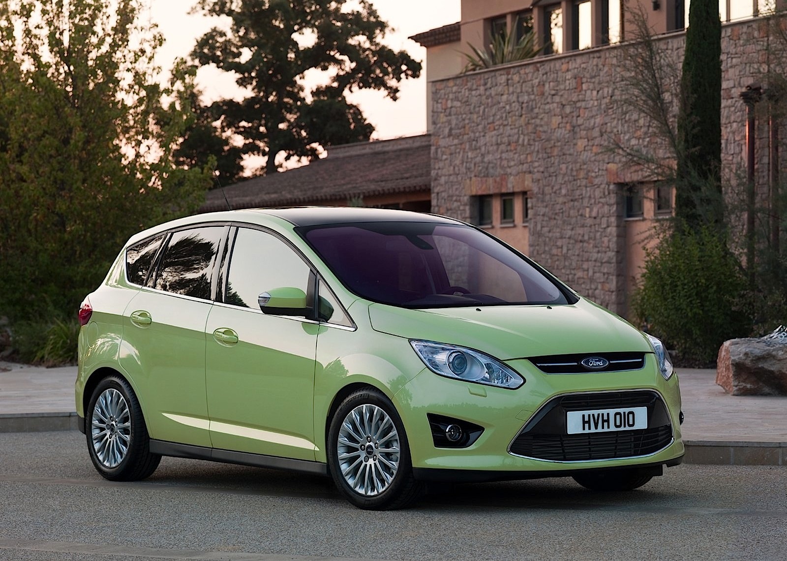 Ford C-Max photo 15