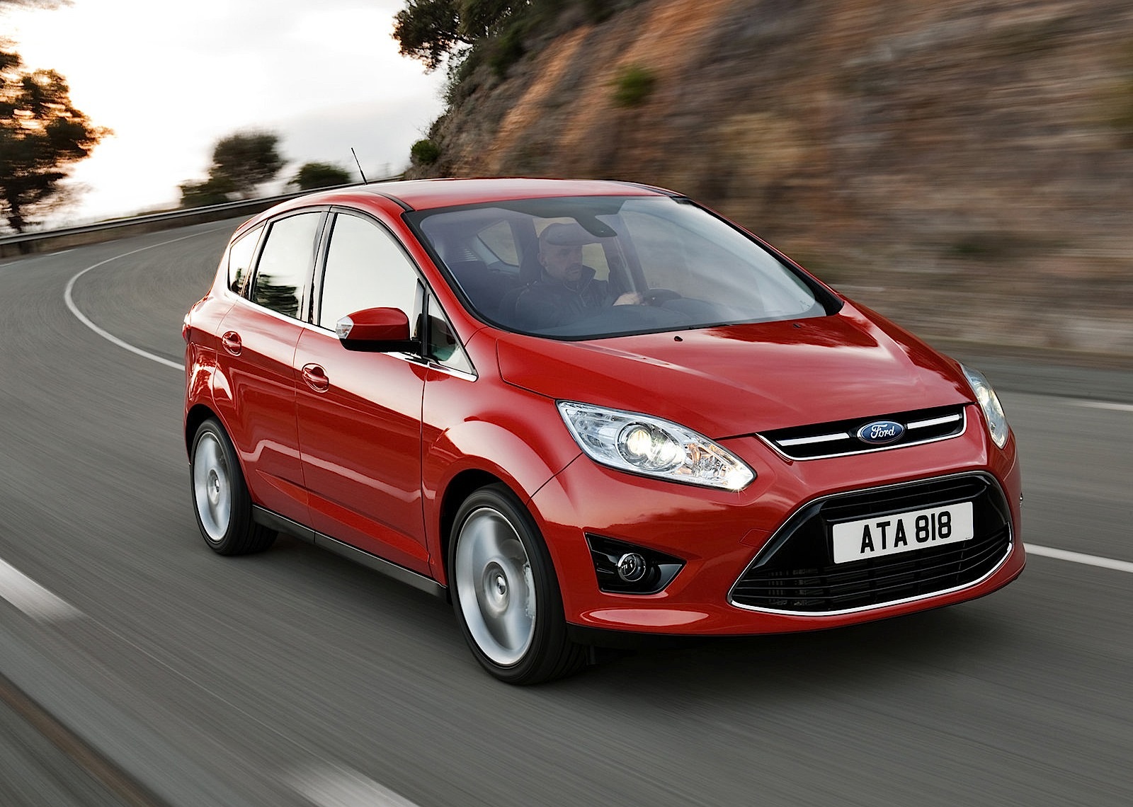 Ford C-Max photo 16