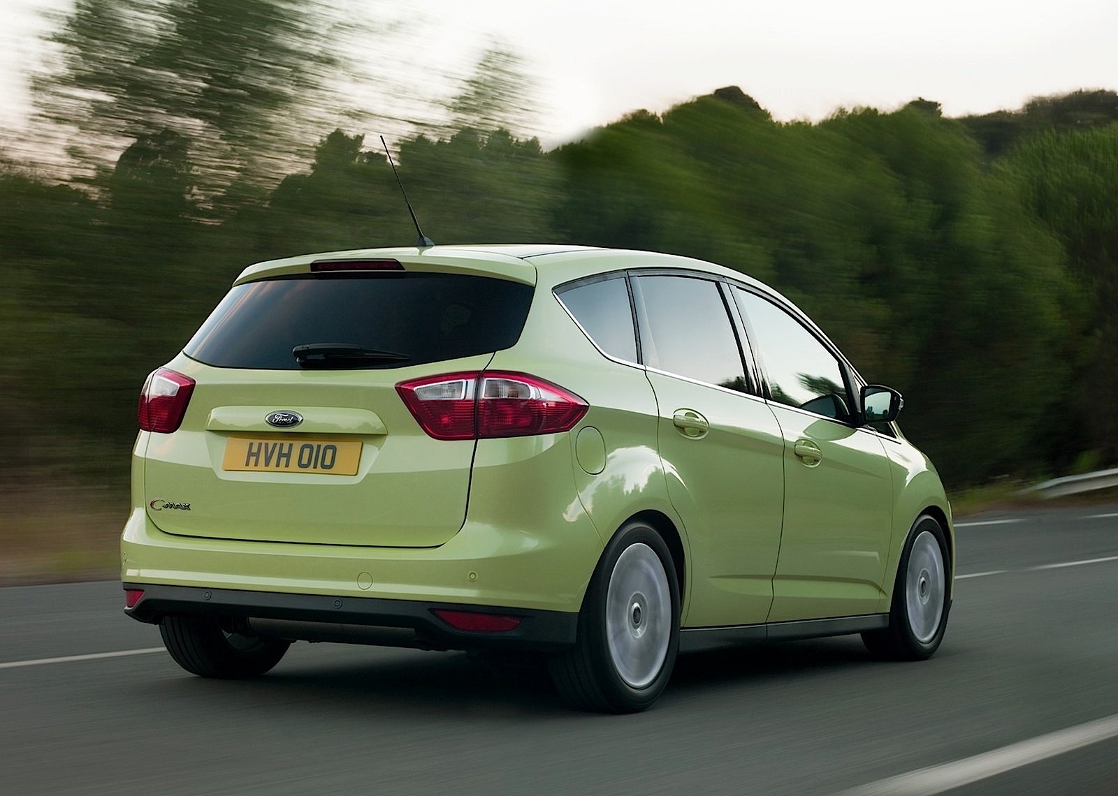 Ford C-Max photo 21