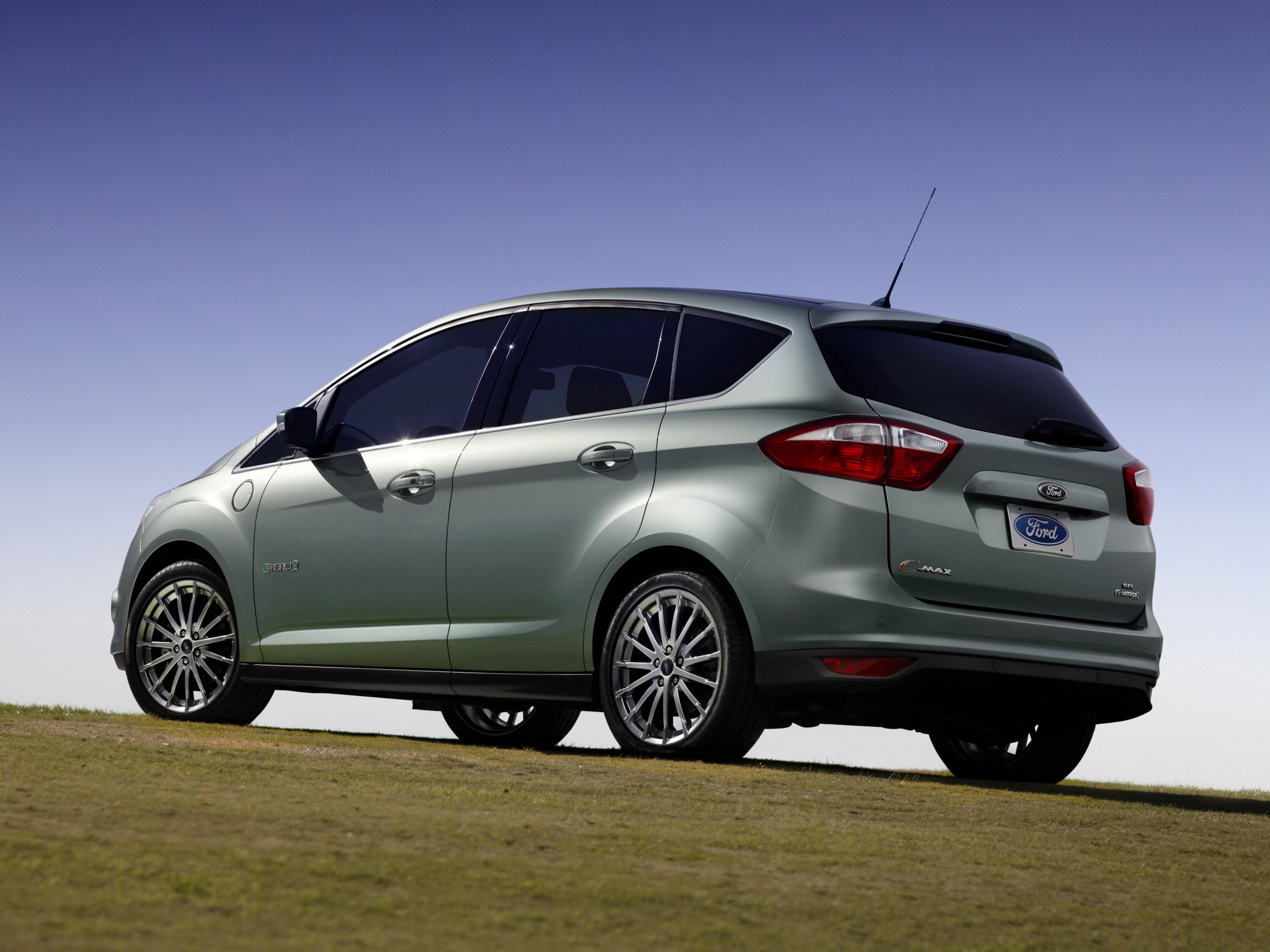 Ford C-Max photo 27