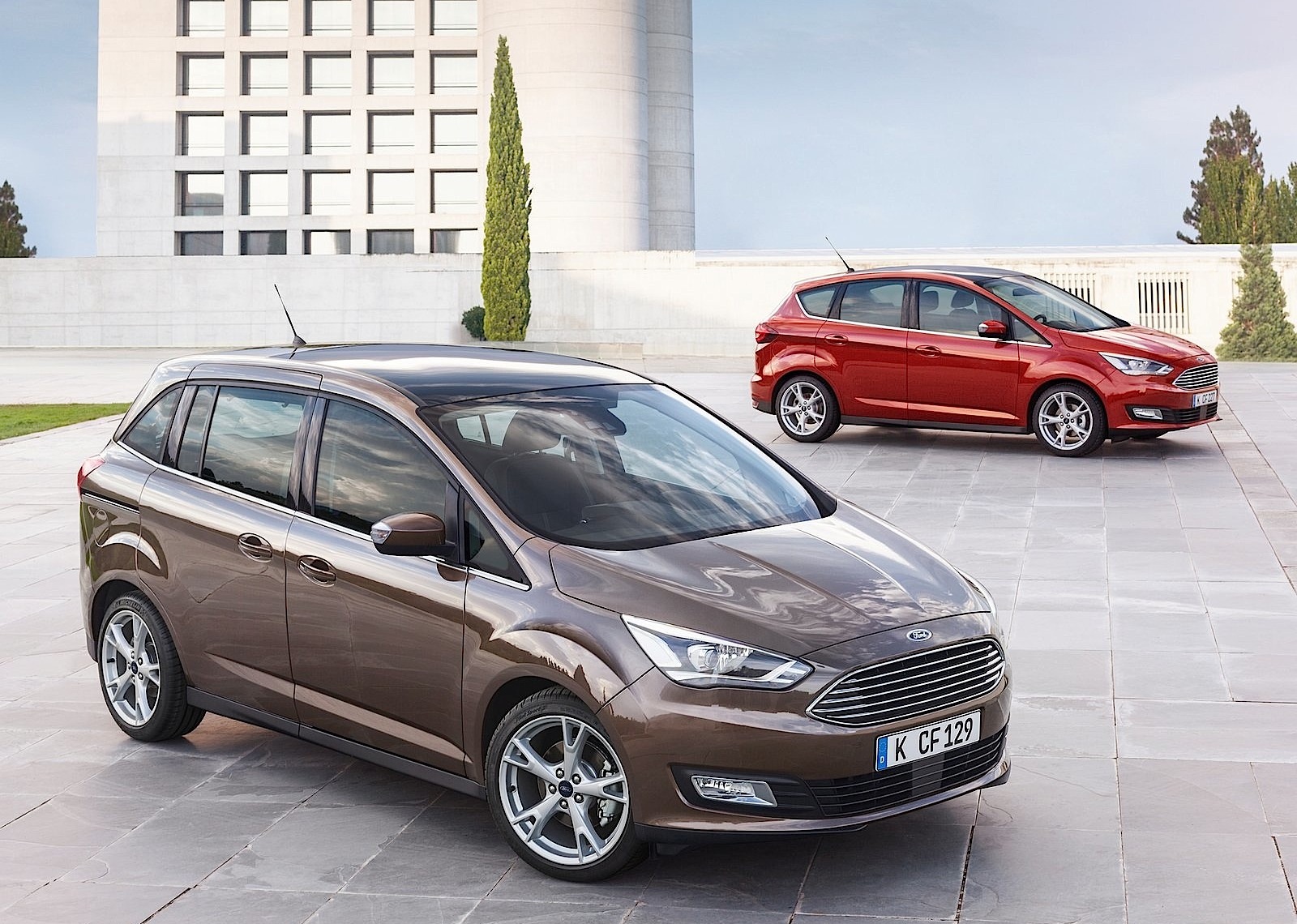 Ford C-Max photo 29