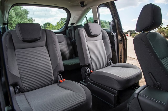 Ford C-Max Foto 68