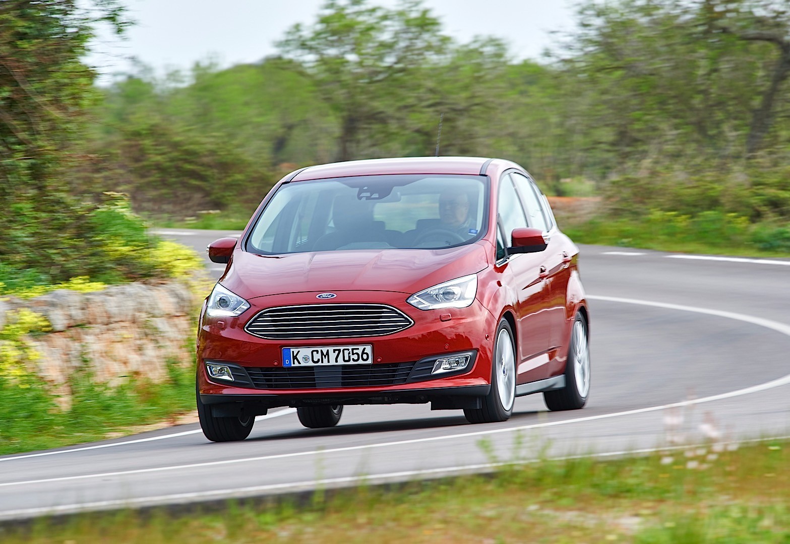 Ford C-Max photo 57