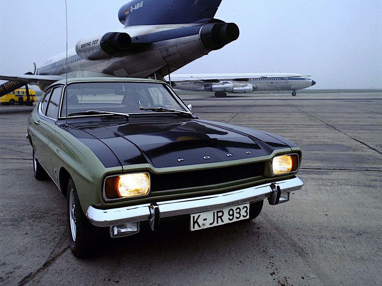 Ford Capri photo 41