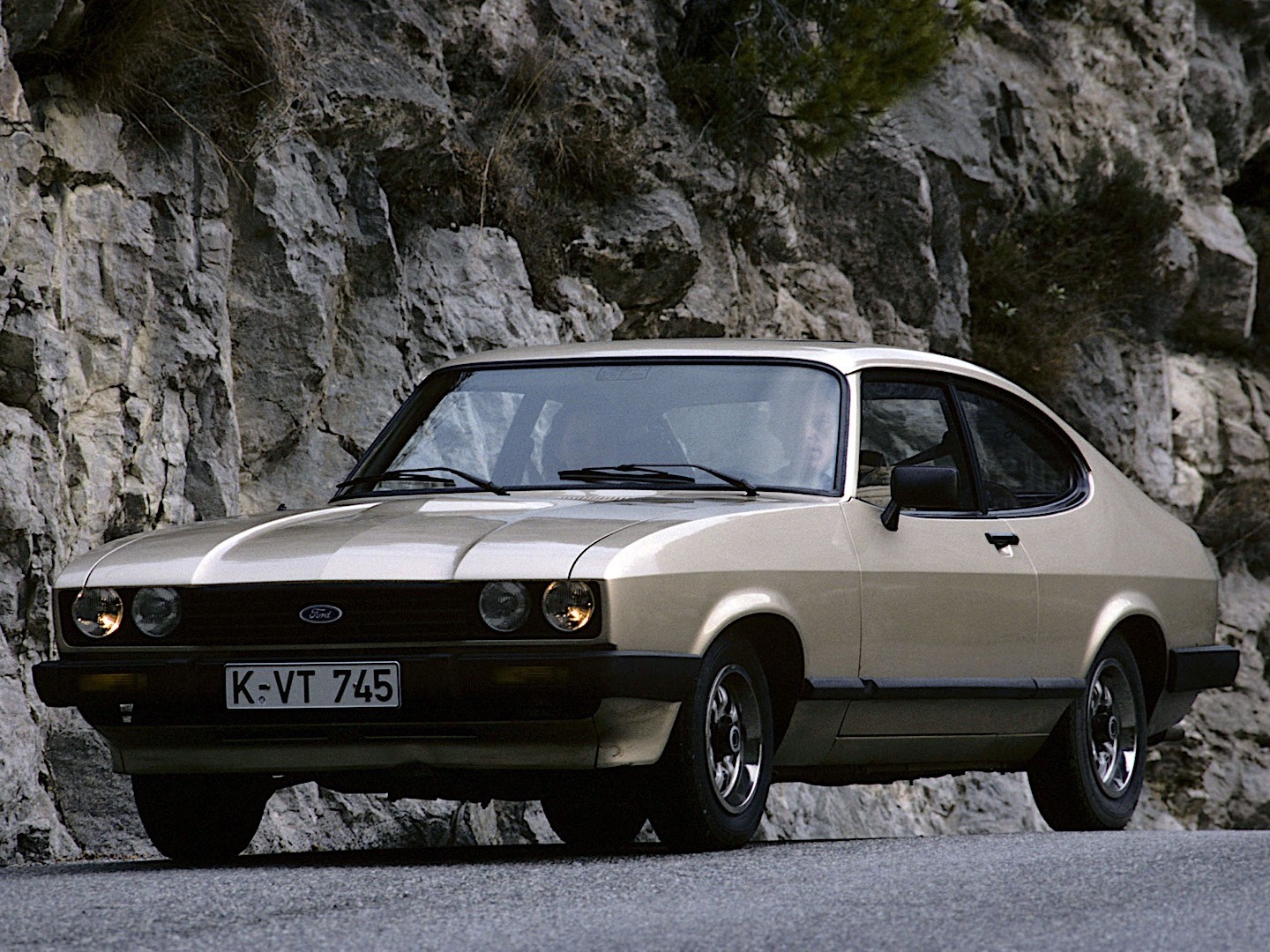 Ford Capri photo 4