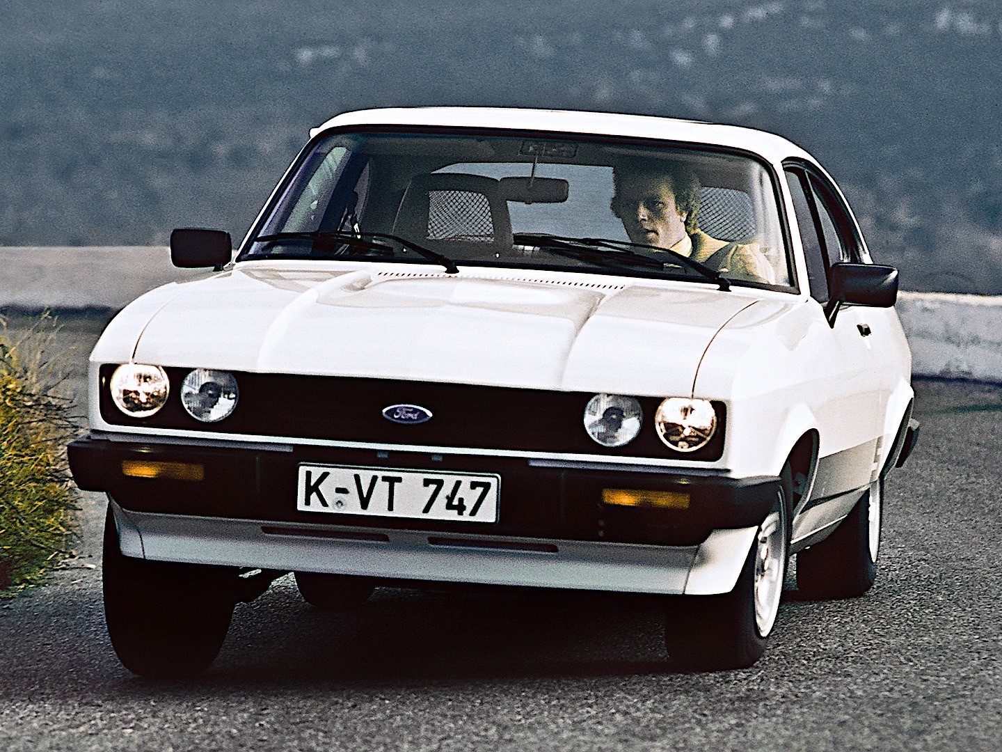 Ford Capri photo 8