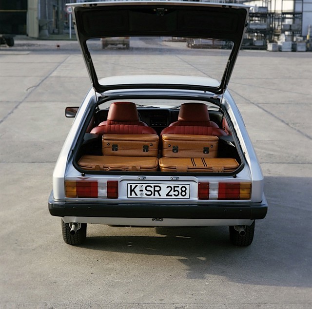 Ford Capri photo 31