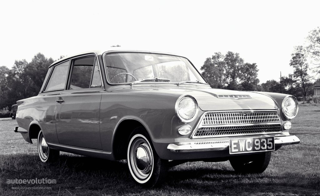 FORD Cortina