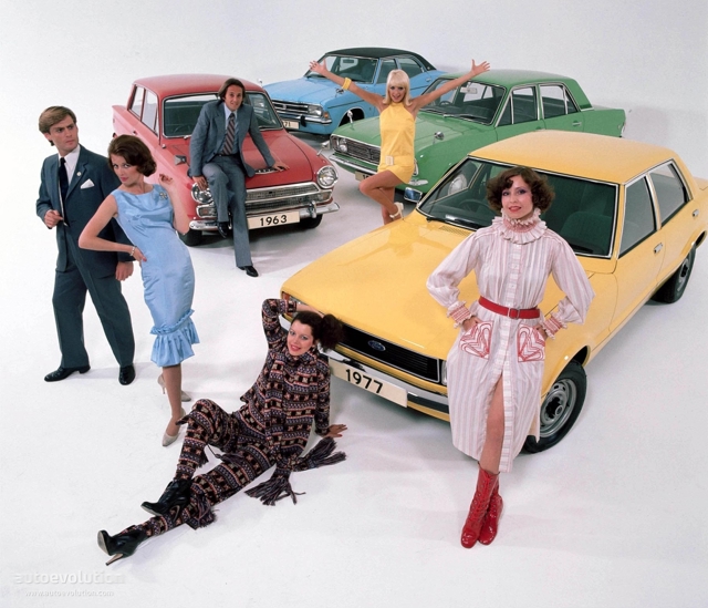 FORD Cortina