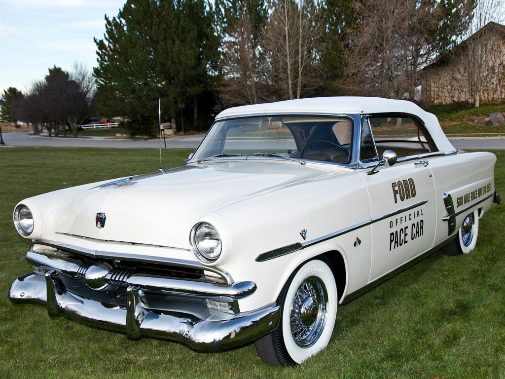 Ford Crestline photo 5