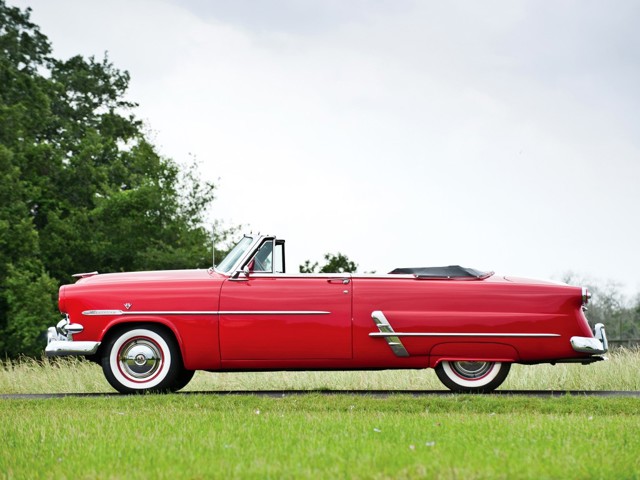 Ford Crestline photo 9