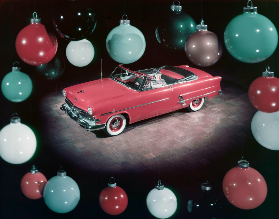 Ford Crestline photo 16