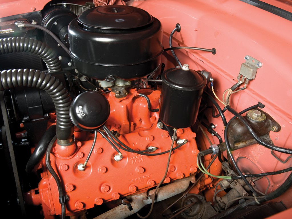 Ford Crestline photo 24