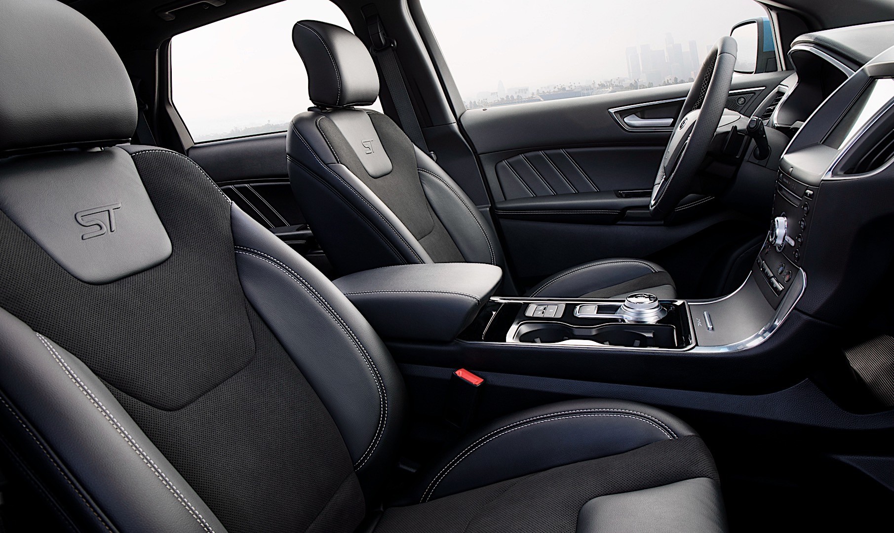 Ford Edge St photo 6