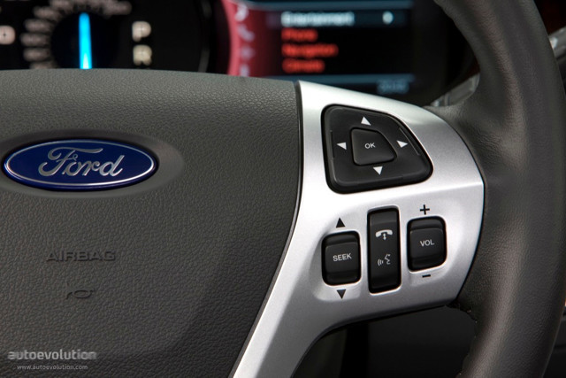Ford Edge photo 28
