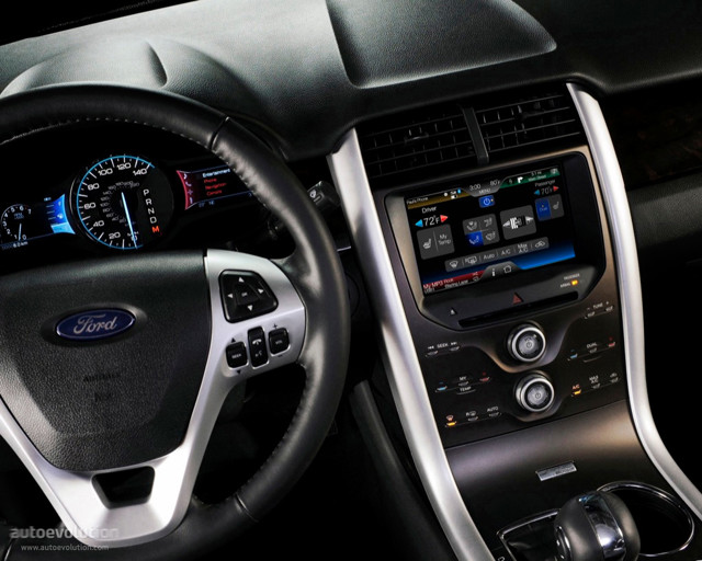 Ford Edge photo 33