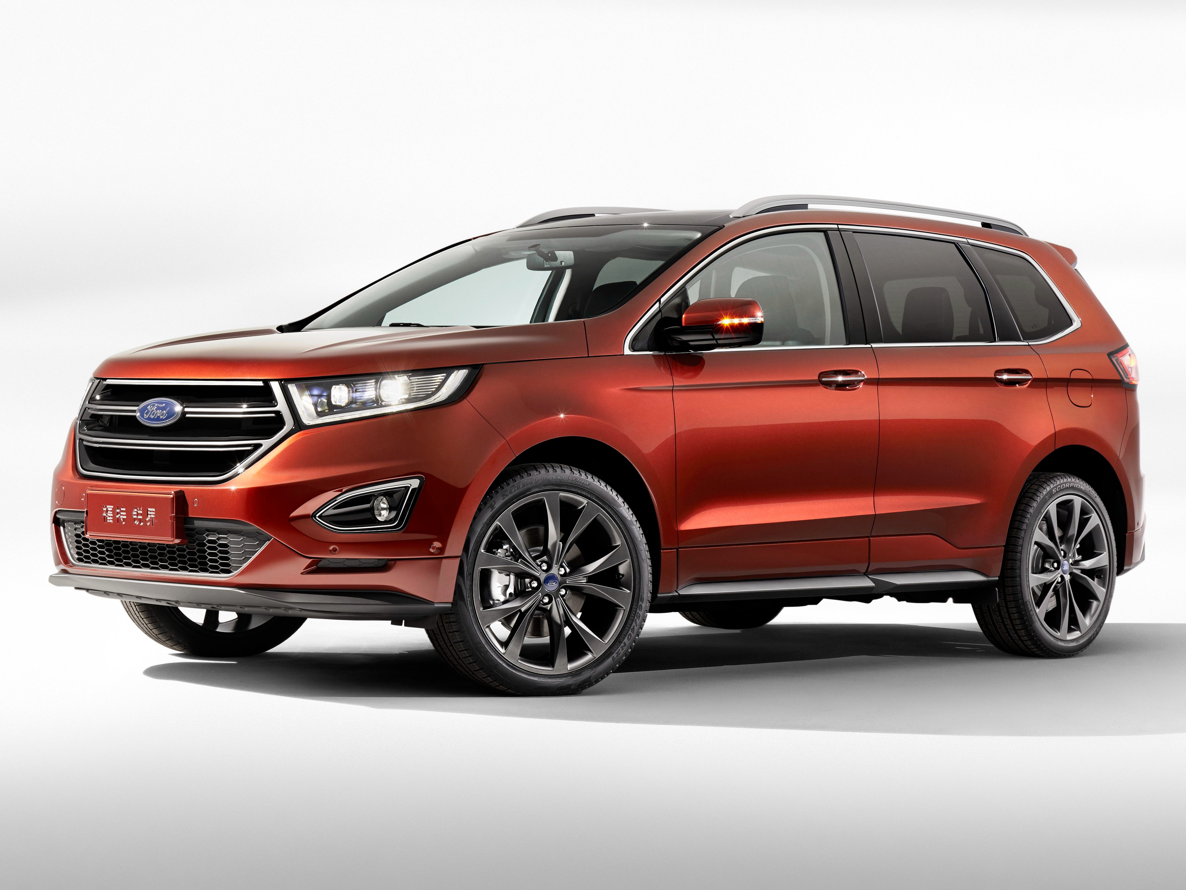 Ford Edge photo 6