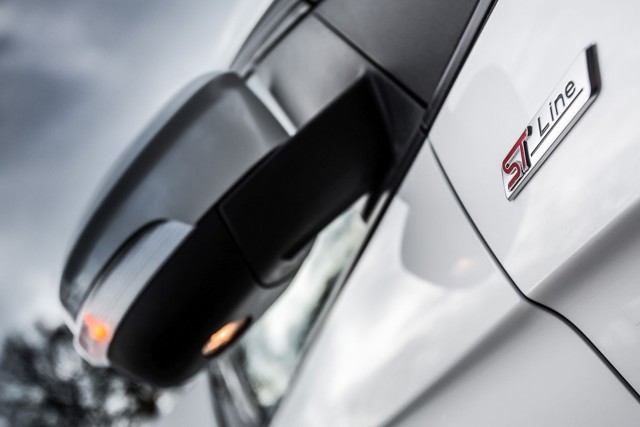 Ford Edge photo 14
