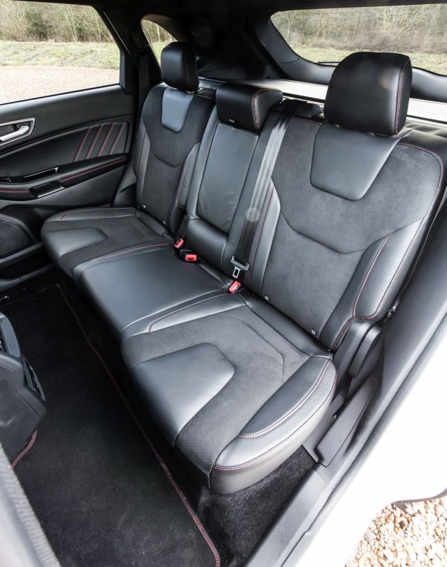 Ford Edge photo 23
