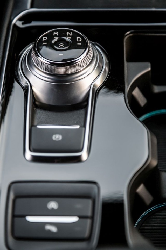Ford Edge photo 25