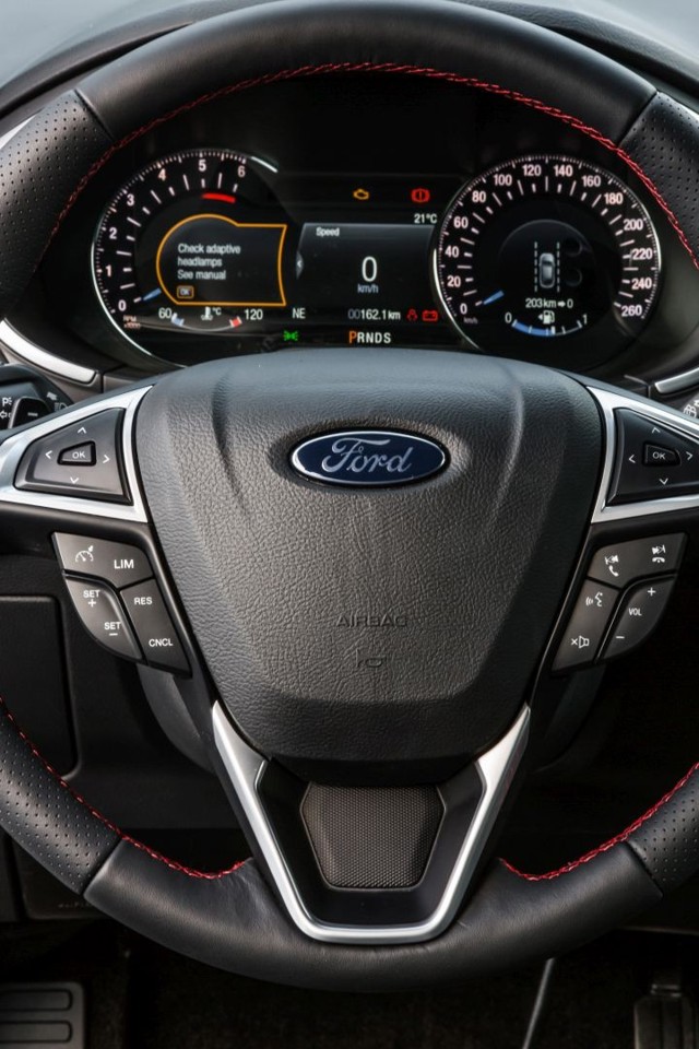 Ford Edge photo 28