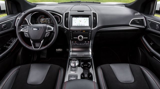 Ford Edge photo 6