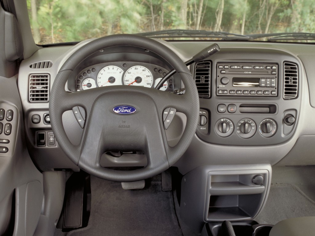 Ford Escape photo 23