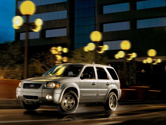 Ford Escape photo 7