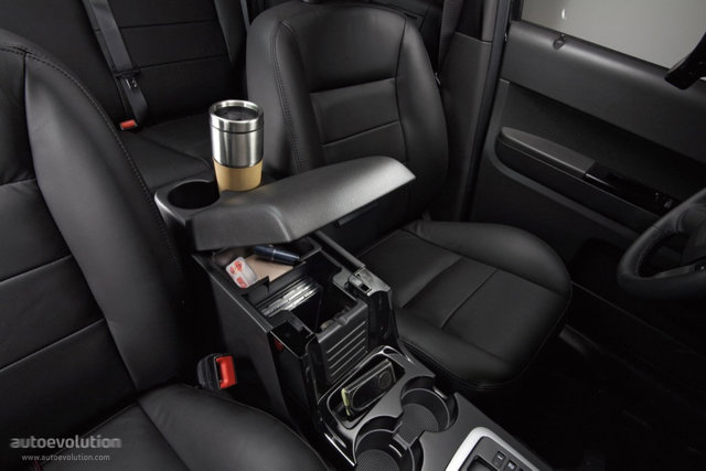 Ford Escape photo 36