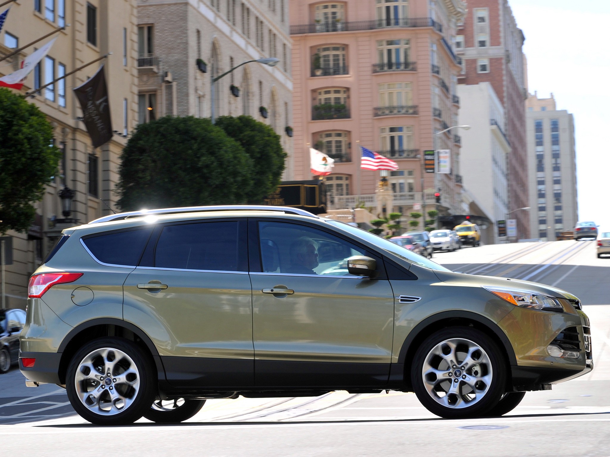Ford Escape photo 30