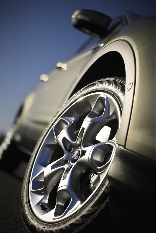 Ford Escape photo 6